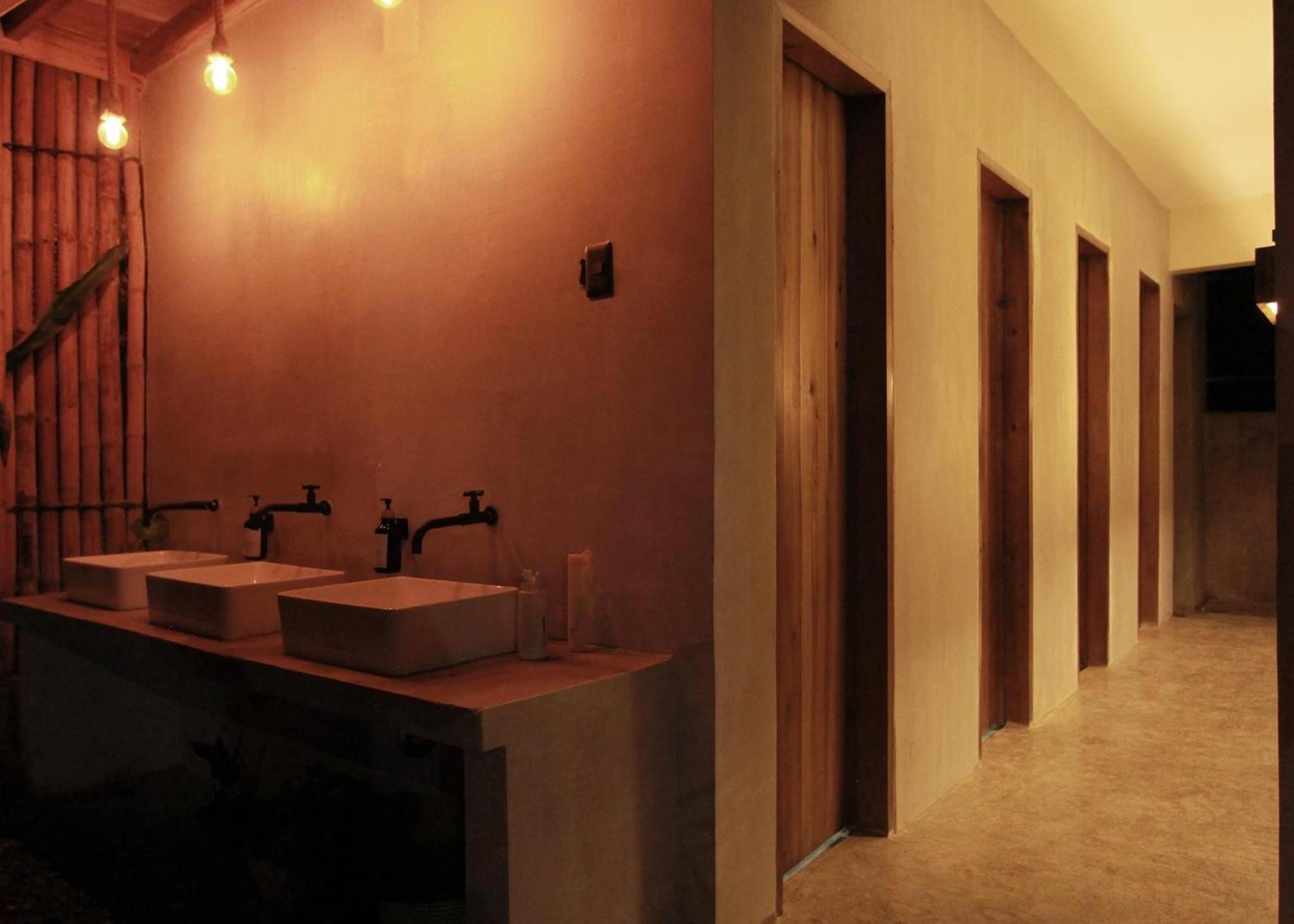 Casavia Siargao Hostel Catangnan Buitenkant foto
