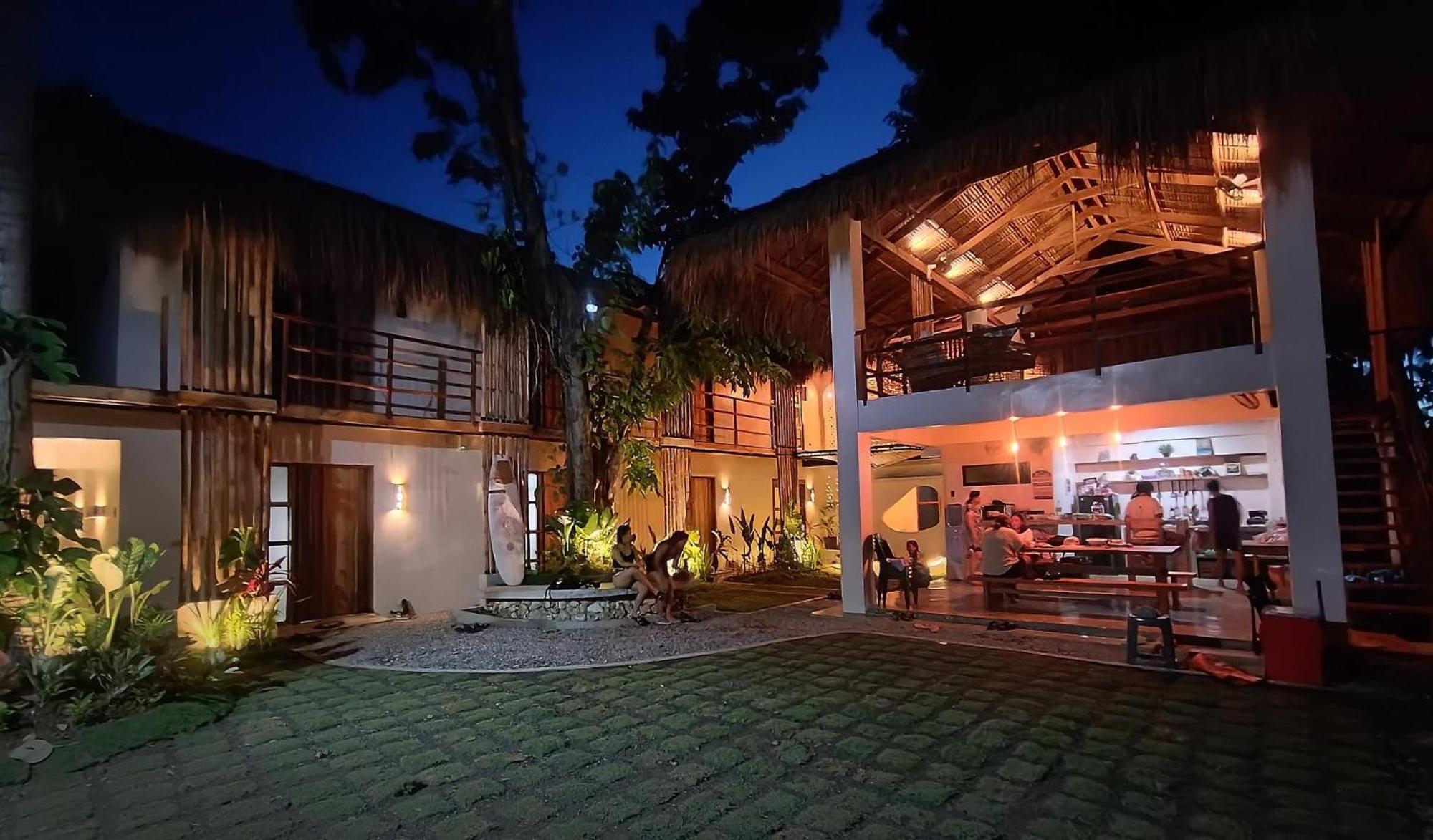 Casavia Siargao Hostel Catangnan Buitenkant foto
