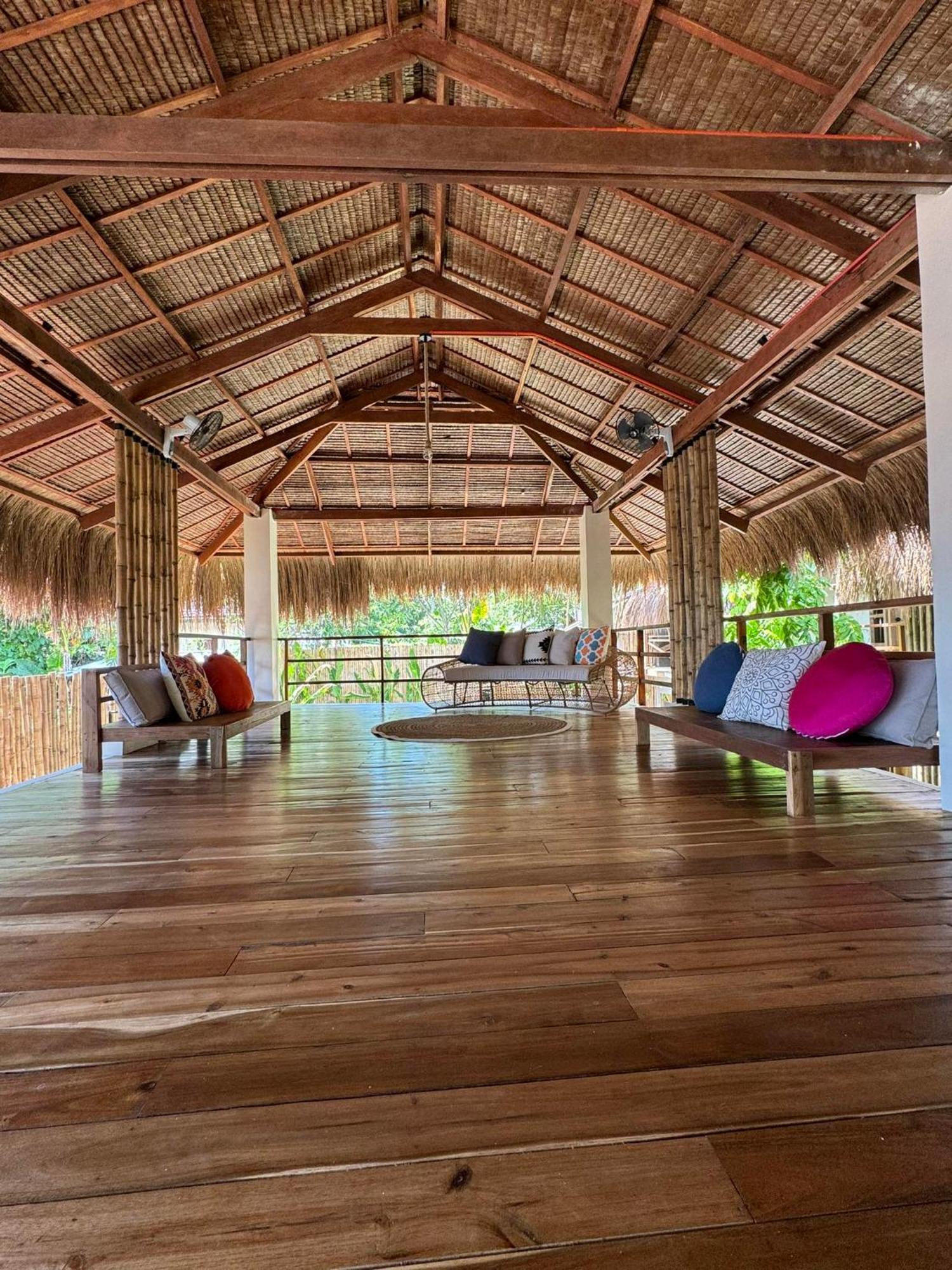Casavia Siargao Hostel Catangnan Buitenkant foto